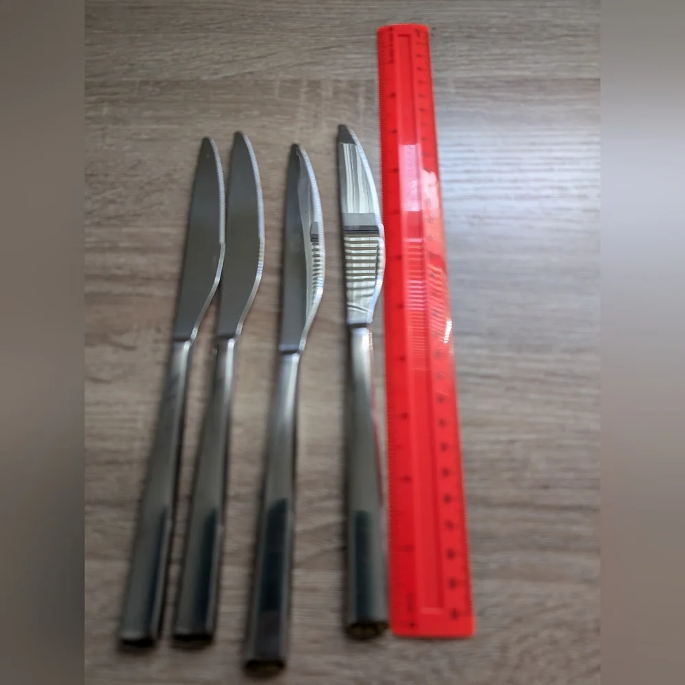 Mikasa Satin Dream 4Pcs Butter Knives  Stainless Flatware Replacemnt Vietnam B